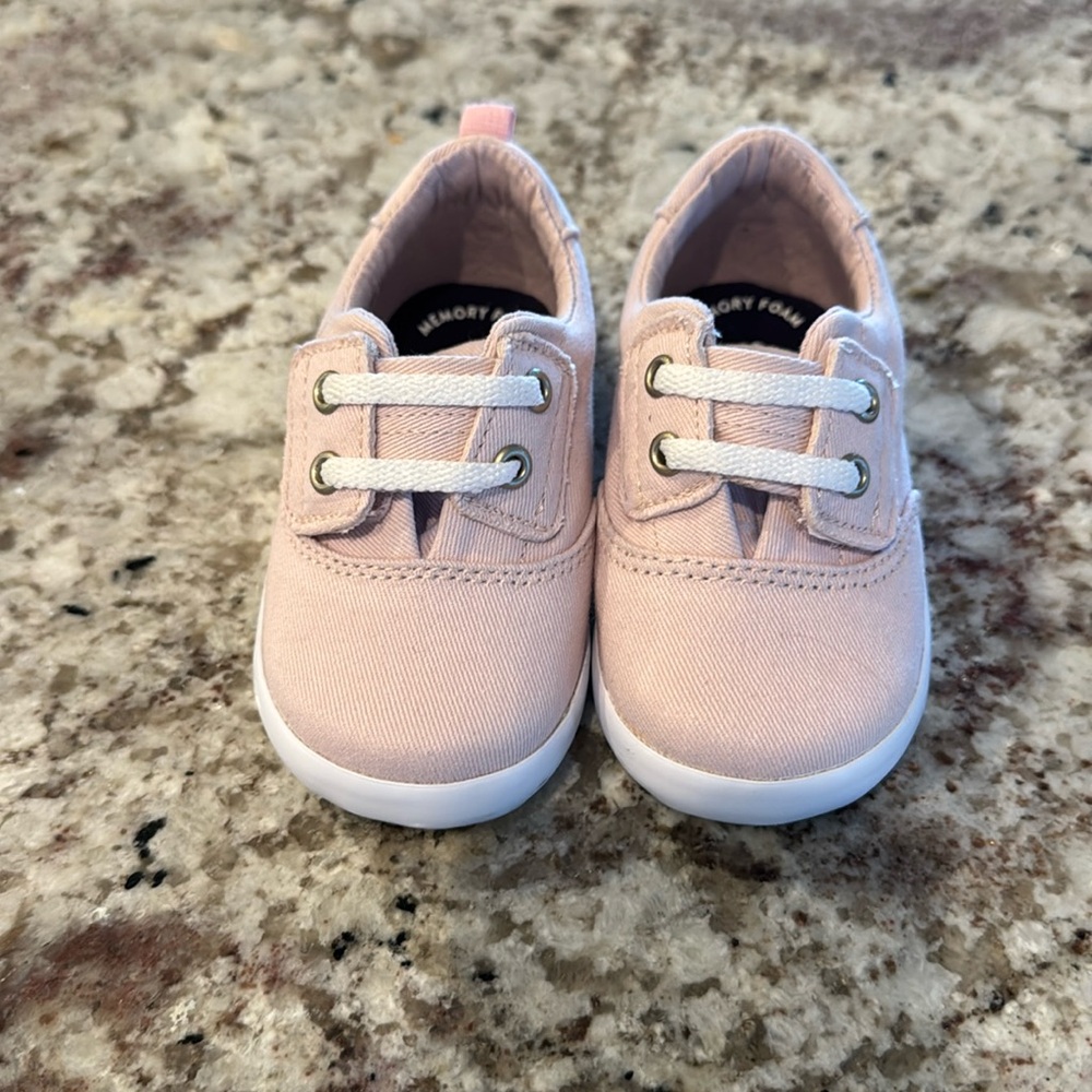 Baby girl Sperry Topsider Velcro shoe